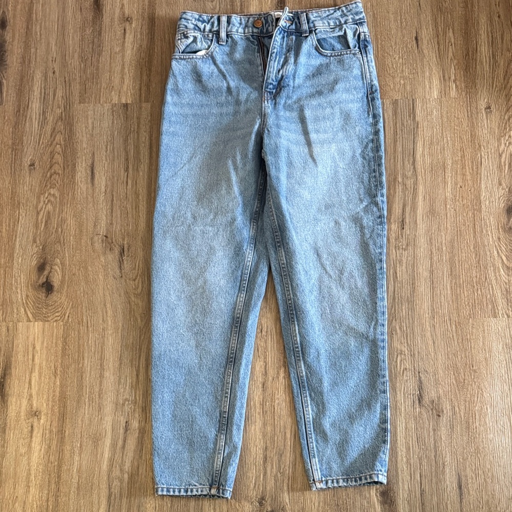 Zara Classic Blue Jeans